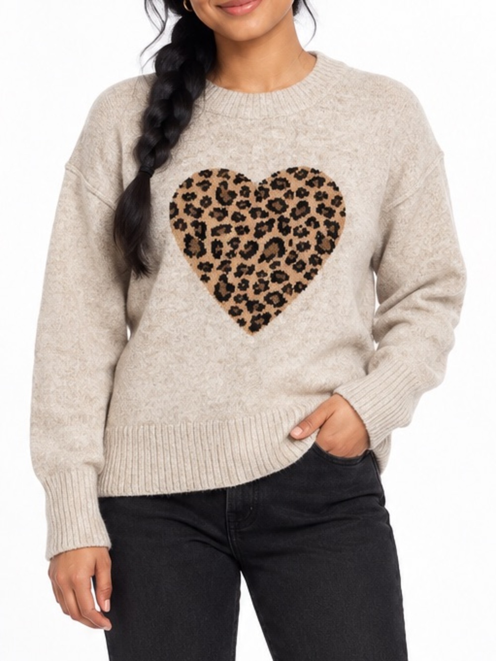 🦅 American Eagle Outfitters Cream Crewneck Sweater with Leopard Heart